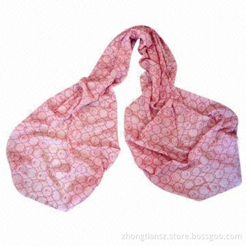 100% Wool scarf with printing, fashionable design